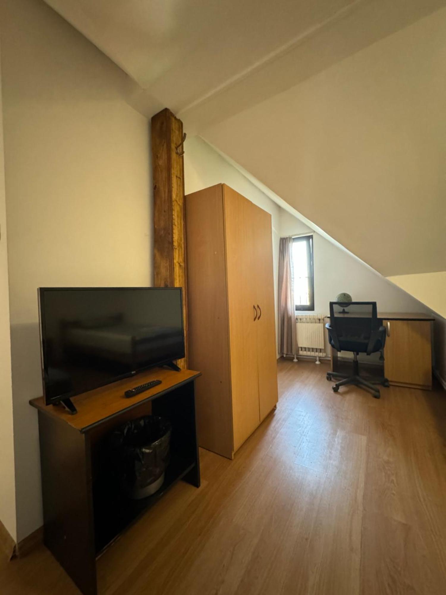 Sport Hostel Cluj Eksteriør billede