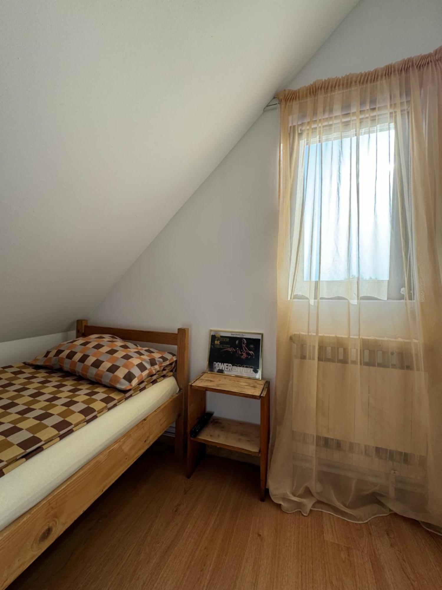 Sport Hostel Cluj Eksteriør billede